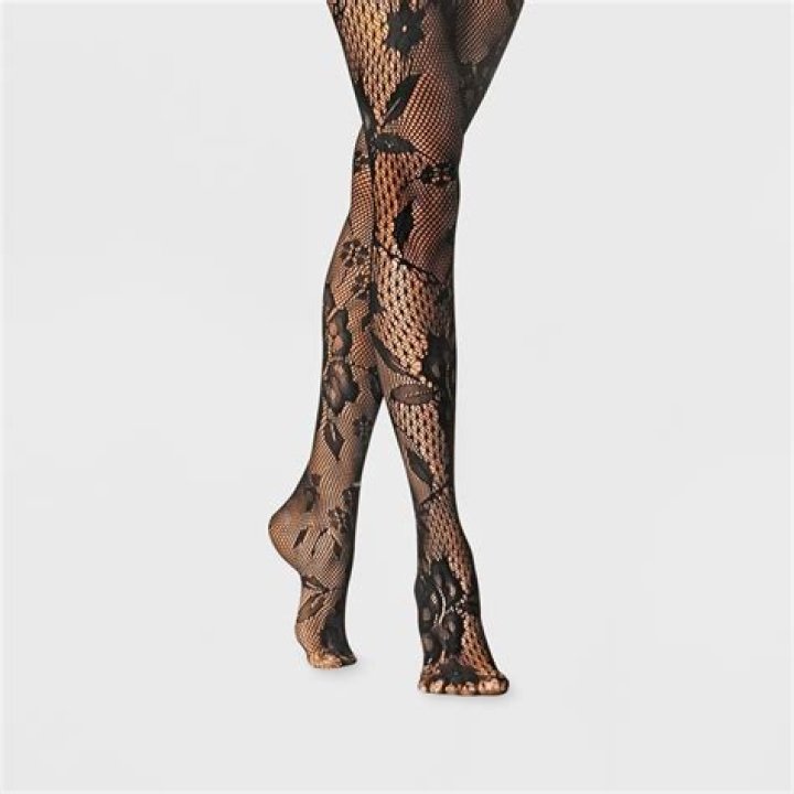 Can you wash fishnet tights?