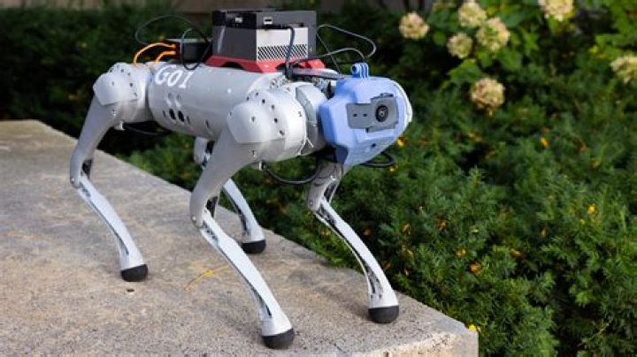 Was the jetsons dog a robot?
