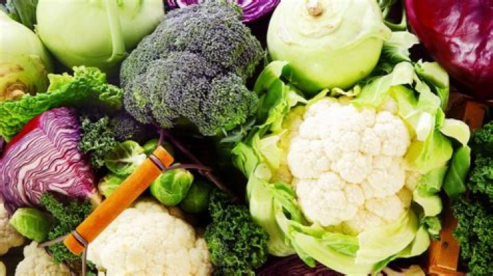 What vegetables contain raffinose?