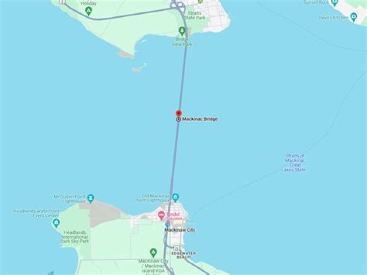 Where is mackinac bridge?