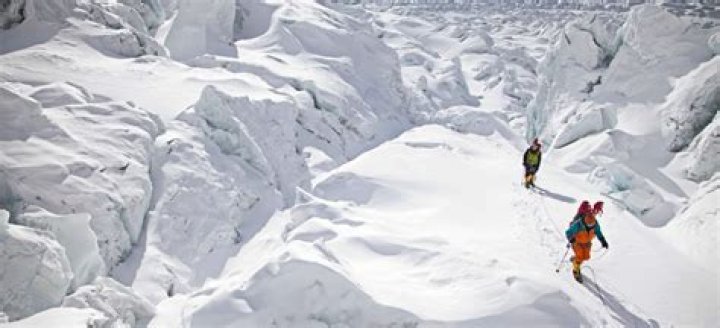 Why are mountain summits so cold?
